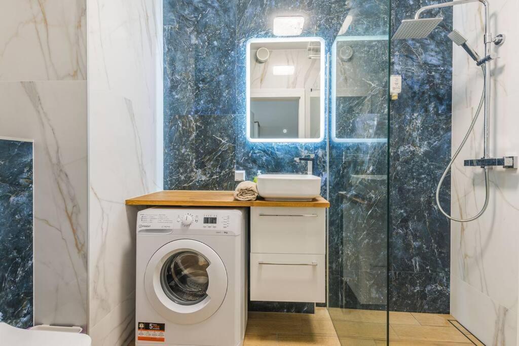 Golden Apartments Walowa 25 M21 グダニスク エクステリア 写真